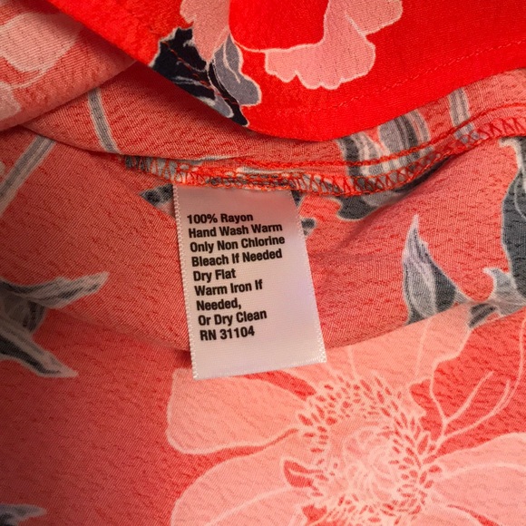 Bright & Fun Spring/Summer Dress - Picture 5 of 5